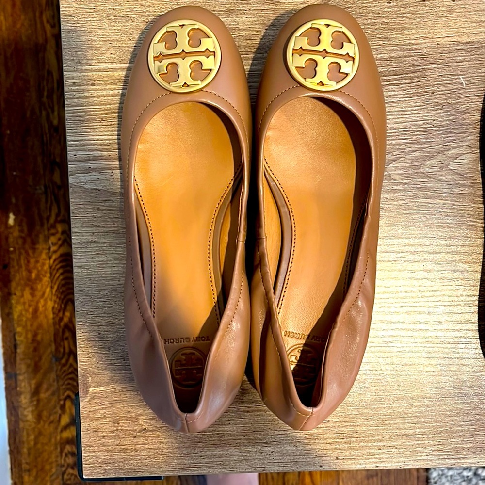 Tory Burch Heeled Ballet Flat